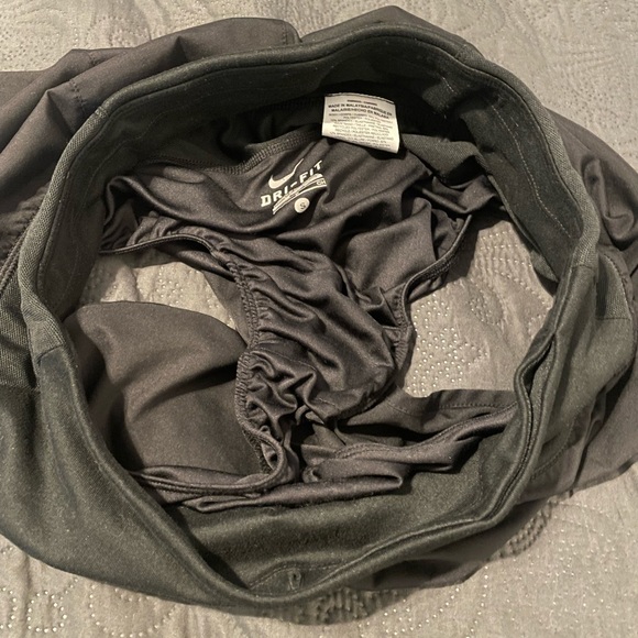 Nike shorts - Picture 3 of 3